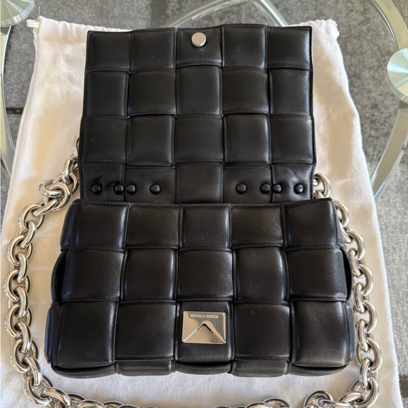 Authentic Bottega Veneta Chain Cassette Bag - Picture 8 of 10